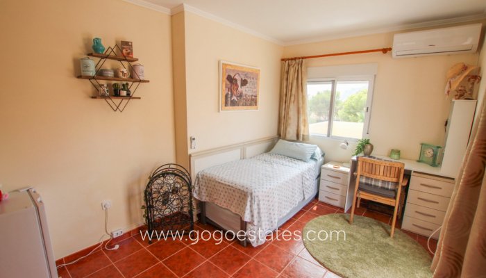 Te koop - Huis - Vrijstaande Villa - Calpe - Calpe Centro