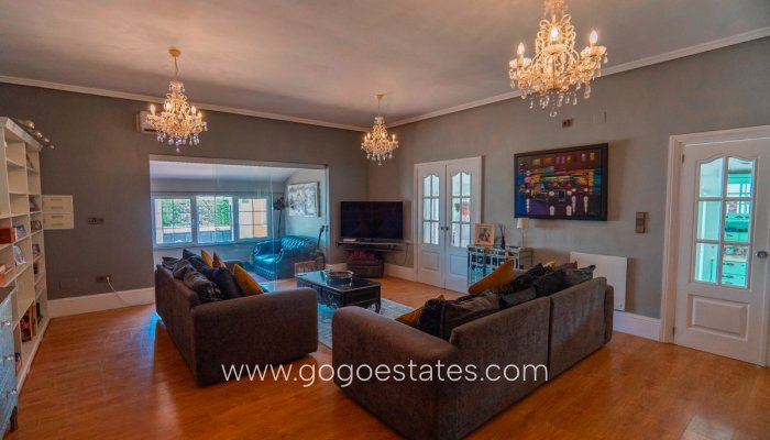 Te koop - Huis - Vrijstaande Villa - Almoradi - Heredades