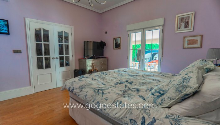 Te koop - Huis - Vrijstaande Villa - Almoradi - Heredades