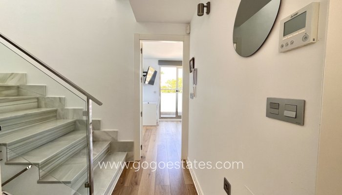 Te koop - Huis - Vrijstaande Villa - Pilar De La Horadada - Pilar de la Horadada Centro