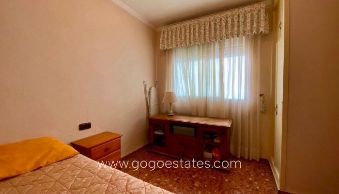 Te koop - Appartement - Appartement op de middelste verdieping - Torrevieja - Playa del Cura