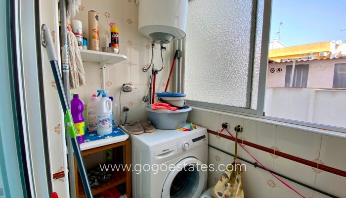 Te koop - Appartement - Appartement op de middelste verdieping - Torrevieja - Playa del Cura