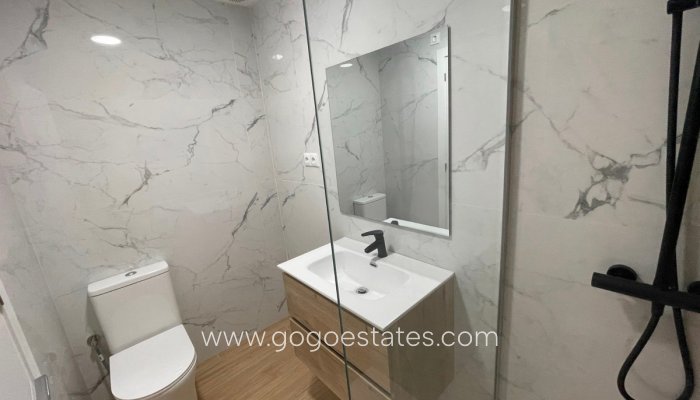 Te koop - Huis - Bungalow - Daya Nueva - Daya Nueva Centro