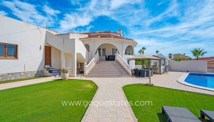 Te koop - Huis - Vrijstaande Villa - Rojales - Ciudad Quesada