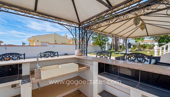 Te koop - Huis - Vrijstaande Villa - Rojales - Ciudad Quesada