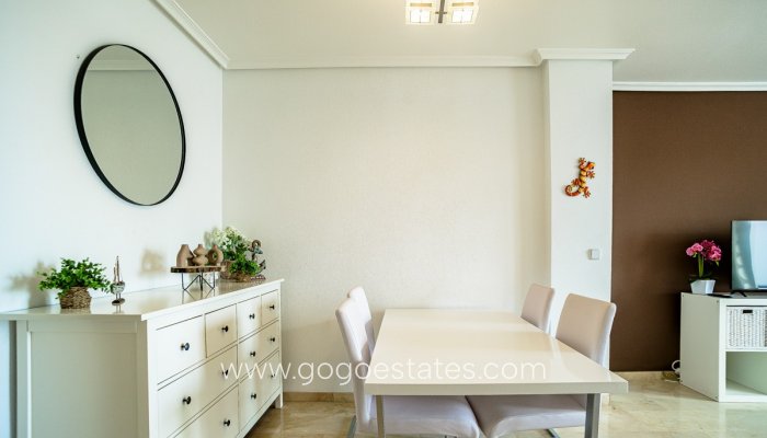 Te koop - Appartement - Appartement op de middelste verdieping - Orihuela - Villamartin