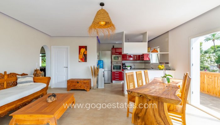 Te koop - Huis - Vrijstaande Villa - Teulada - Moraira