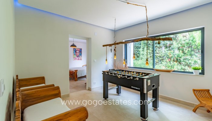 Te koop - Huis - Vrijstaande Villa - Teulada - Moraira