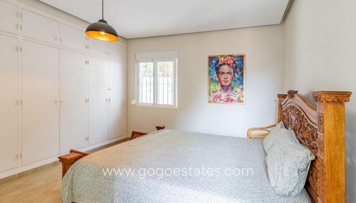 Te koop - Huis - Vrijstaande Villa - Teulada - Moraira