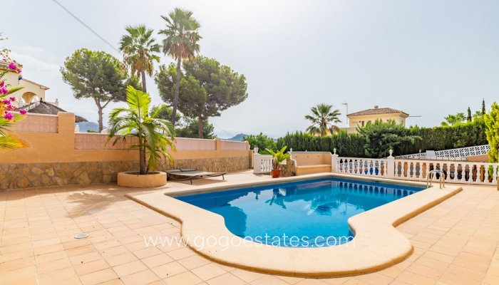Te koop - Huis - Vrijstaande Villa - Teulada - Moraira