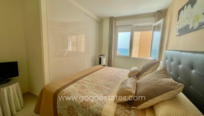 Te koop - Appartement - Appartement op de middelste verdieping - Torrevieja - Playa del Cura