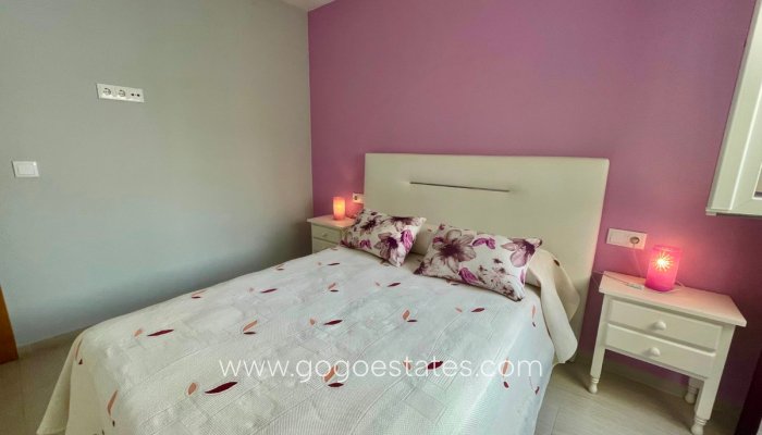 Te koop - Appartement - Appartement op de middelste verdieping - Torrevieja - Playa del Cura