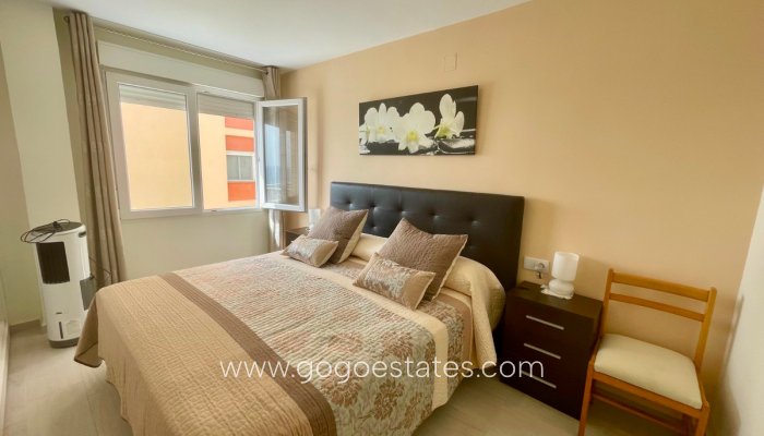 Te koop - Appartement - Appartement op de middelste verdieping - Torrevieja - Playa del Cura