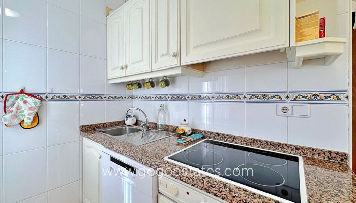 Te koop - Appartement - Appartement op de middelste verdieping - Orihuela - La Zenia