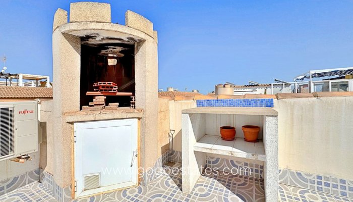 Te koop - Appartement - Appartement op de middelste verdieping - Orihuela - La Zenia