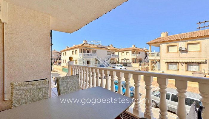 Te koop - Appartement - Appartement op de middelste verdieping - Orihuela - La Zenia