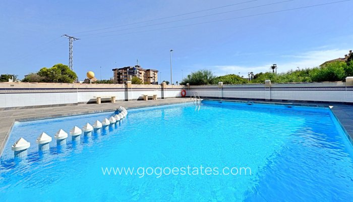 Te koop - Appartement - Appartement op de middelste verdieping - Orihuela - La Zenia