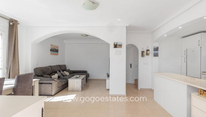 Te koop - Huis - Halfvrijstaande woning - Orihuela - Orihuela Centro