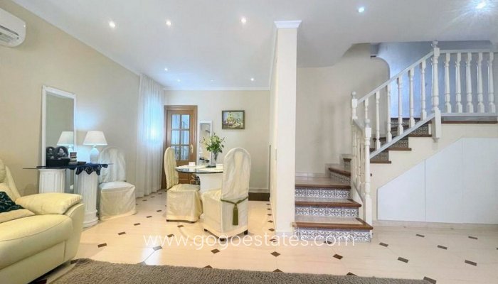 Revente - Maison - Maison mitoyenne - Torrevieja - Torrevieja Centro