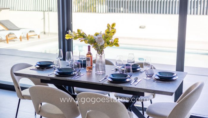 Te koop - Huis - Vrijstaande Villa - Algorfa - La finca golf