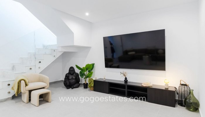 Te koop - Huis - Vrijstaande Villa - Algorfa - La finca golf