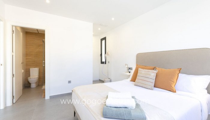 Te koop - Huis - Vrijstaande Villa - Algorfa - La finca golf