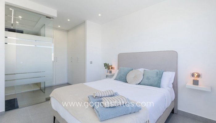 Te koop - Huis - Vrijstaande Villa - Algorfa - La finca golf