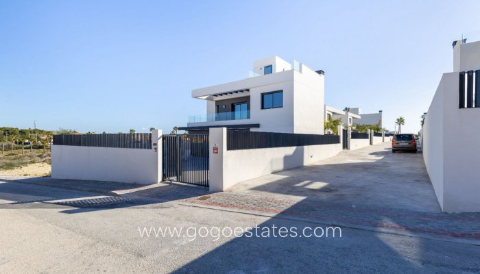 Te koop - Huis - Vrijstaande Villa - Algorfa - La finca golf