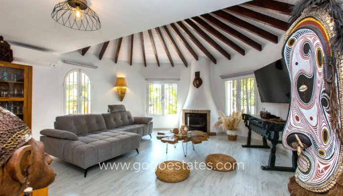 Te koop - Huis - Vrijstaande Villa - Benissa - La Fustera