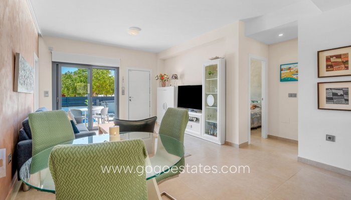 Te koop - Huis - Stadswoning - Formentera de Segura - Formentera Del Segura