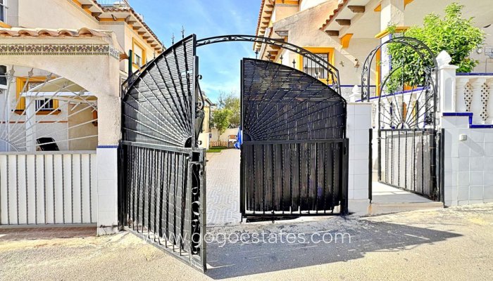 Te koop - Huis - Stadswoning - Orihuela - La Campana