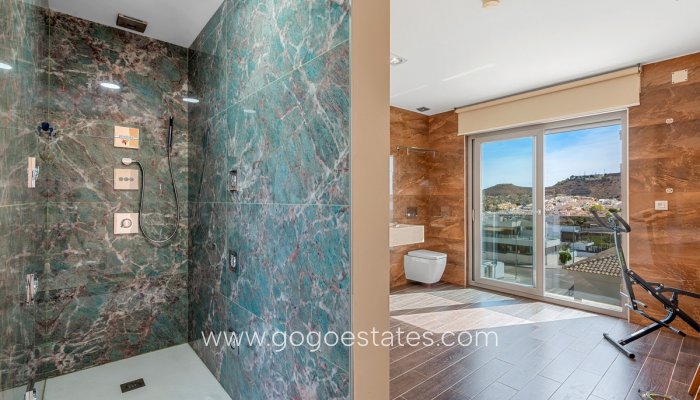 Te koop - Huis - Vrijstaande Villa - Benijofar