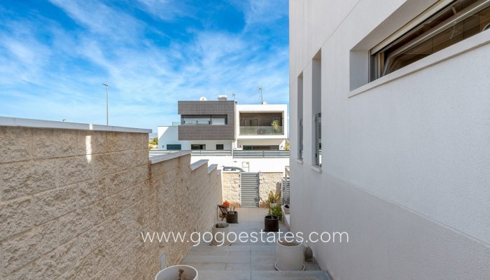 Te koop - Huis - Vrijstaande Villa - Benijofar