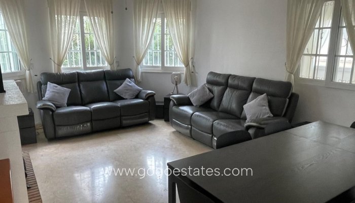 Te koop - Huis - Vrijstaande Villa - Orihuela - Playa Flamenca