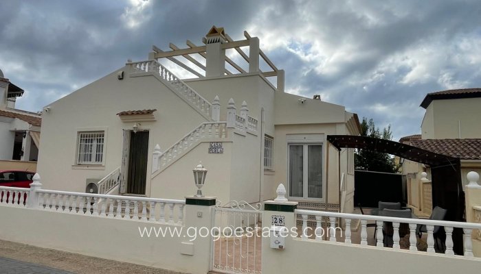 Te koop - Huis - Vrijstaande Villa - Orihuela - Playa Flamenca