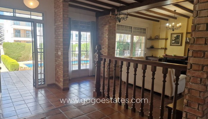 Te koop - Huis - Vrijstaande Villa - Orihuela - Mil Palmeras