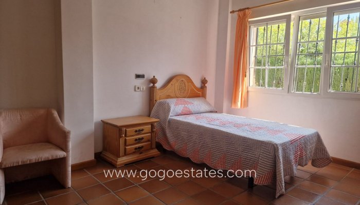 Te koop - Huis - Vrijstaande Villa - Orihuela - Mil Palmeras