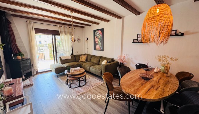 Te koop - Huis - Halfvrijstaande woning - Algorfa - Algorfa Centro