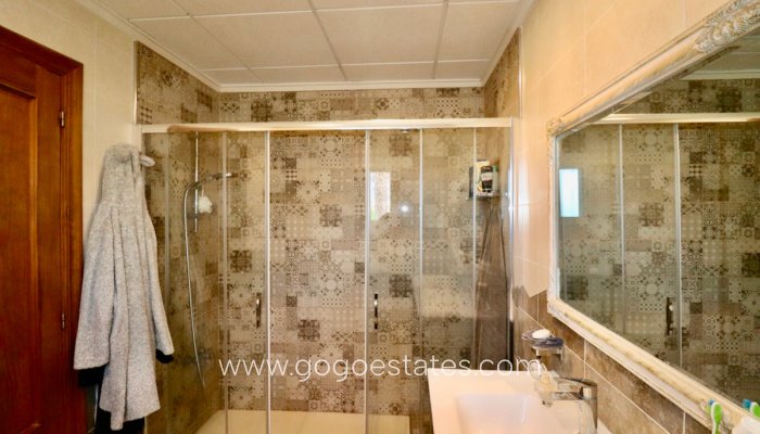 Te koop - Huis - Vrijstaande Villa - Catral - Catral Centro