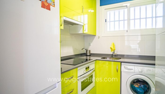 Te koop - Appartement - Appartement op de middelste verdieping - Benidorm - Benidorm Centro