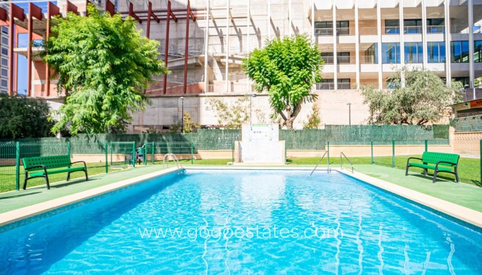 Te koop - Appartement - Appartement op de middelste verdieping - Benidorm - Benidorm Centro
