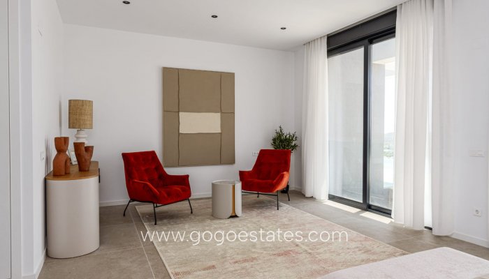 Wiederverkauf - Haus - Freistehende Villa - Finestrat