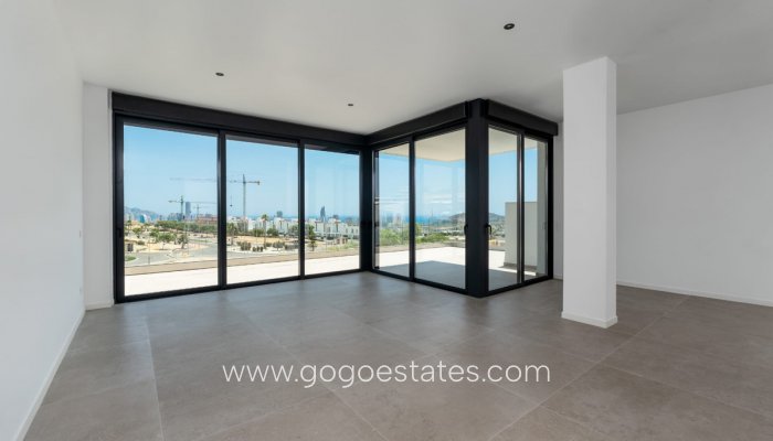 Wiederverkauf - Haus - Freistehende Villa - Finestrat