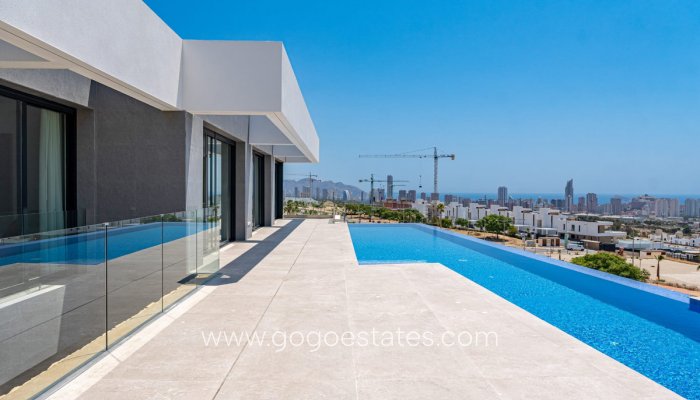 Wiederverkauf - Haus - Freistehende Villa - Finestrat