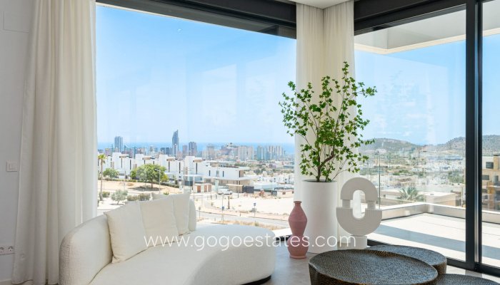 Wiederverkauf - Haus - Freistehende Villa - Finestrat