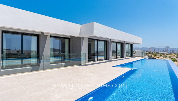 Wiederverkauf - Haus - Freistehende Villa - Finestrat