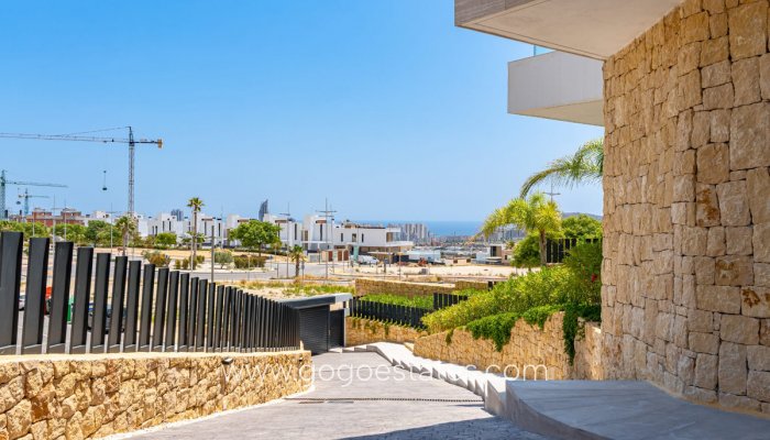 Wiederverkauf - Haus - Freistehende Villa - Finestrat