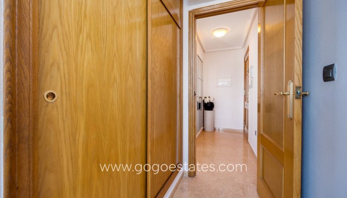 Revente - Appartement - Appartement au dernier étage - Jacarilla