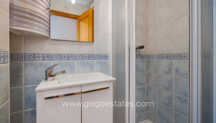 Revente - Appartement - Appartement au dernier étage - Jacarilla