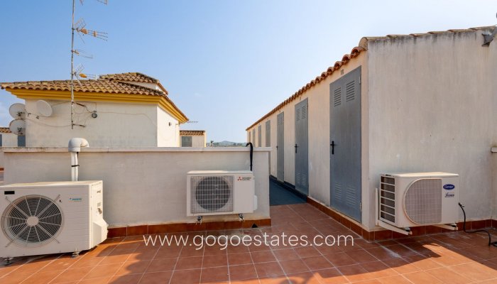 Revente - Appartement - Appartement au dernier étage - Jacarilla